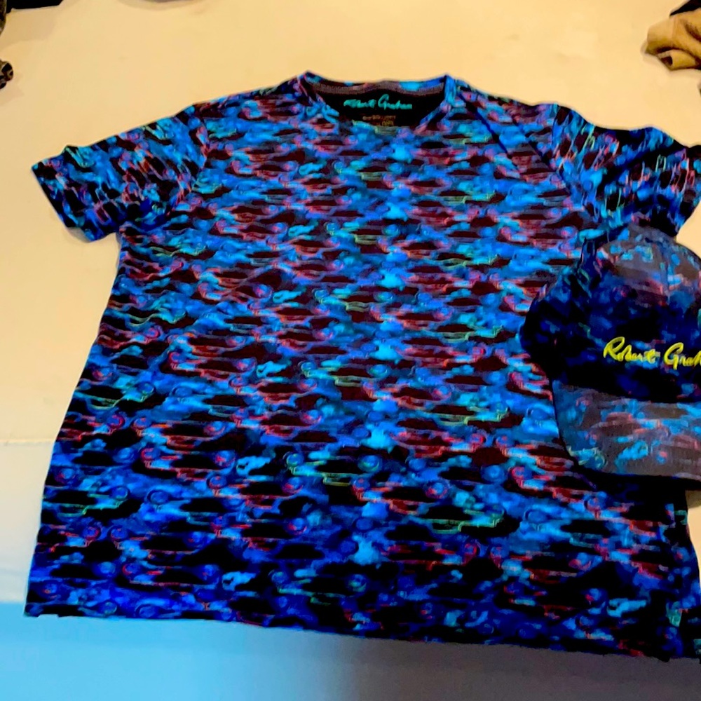 Multi colored blue/black Robert Graham Tee